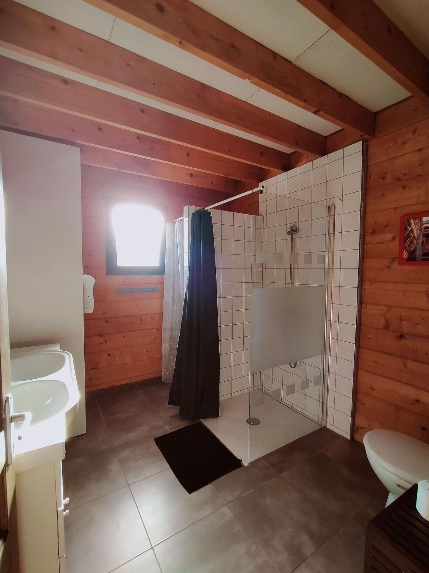Les Chalets Aux Gites D'Orient Geraudot Ngoại thất bức ảnh